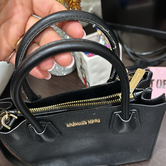🖤MICHAEL KORS
Leather Handle Bag - Picture 6 of 9